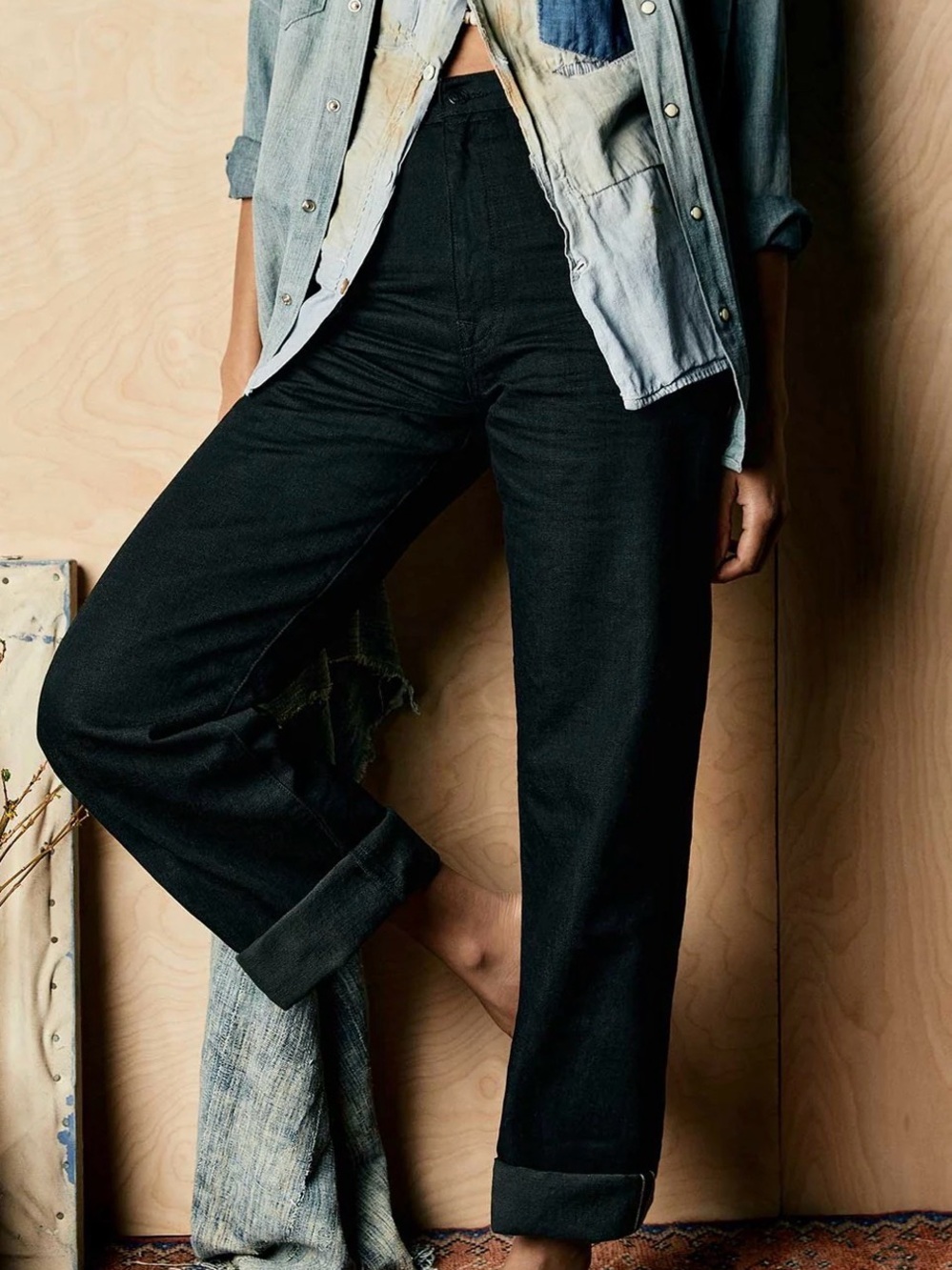 imogene + willie Black selvedge Catherine Jeans - Picture 4 of 7